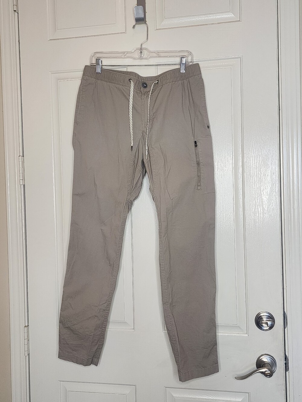 Vuori Ripstop Climber Pants Men's Size Large - Tan/Khaki